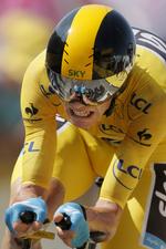 Favorit. Chris Froome var 8 sekunder hurtigere end Contador på de lidt over 10 km gennem Lyons gader. 