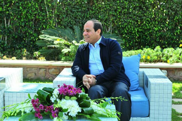Generalen. Egyptens nyvalgte præsident, Abdel Fattah al-Sisi, har besluttet sig for at lade ministerpræsidenten i landets overgangsregering blive siddende i første omgang. 