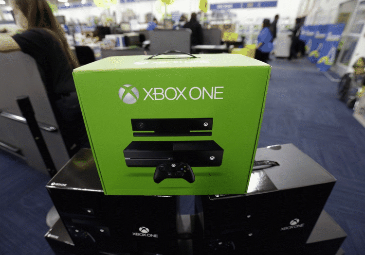 LANCERING. Nu er det endelig officielt, at Xbox One kommer til Danmark 5. september og starter ved en pris, der ligger under, hvad en PlayStation 4 koster. (Foto: AP Photo/Nam Y. Huh) 