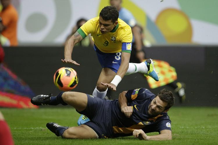 X-faktor. Med blot 46 landskampe på sit cv er Brasiliens anfører Thiago Silva en af VM-slutrundens mindst rutinerede kaptajner. Til gengæld har træner Scolari 118 landskampe på sit cv som træner for Brasilien og Portugal. 