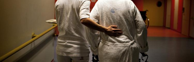 virksomhedskultur. Hvis man skal have et mere effektivt og mere opsøgende tilsyn i Sundhedsstyrelsen, så skal kulturen ifølge Danske Patienter ændres i Sundhedsstyrelsen. 