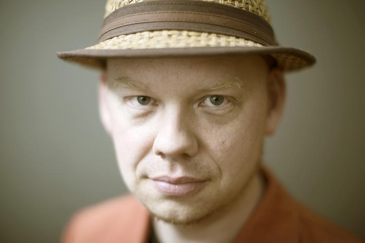 Rimsmed. Per Uldal fra Gram er rappere i replikken end de fleste. Særligt når han optræder under navnet Per Vers. 