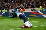 Brandvarm. Antoine Griezmann har spillet 4 landskampe i alt. Og scoret 3 mål indenfor de seneste 12 dage for Frankrig. 