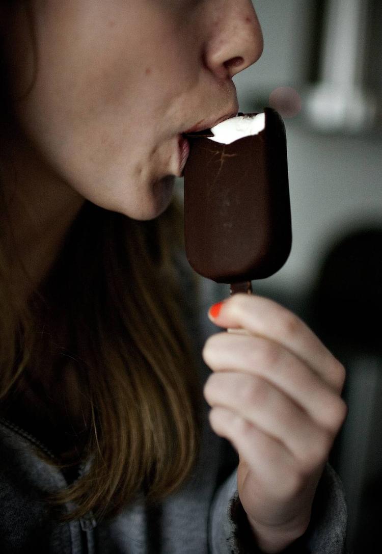 BILLIGERE. Den vejledene pris på en Magnum Classic er faldet med næsten 7 procent til 20 kroner siden sidste år. 