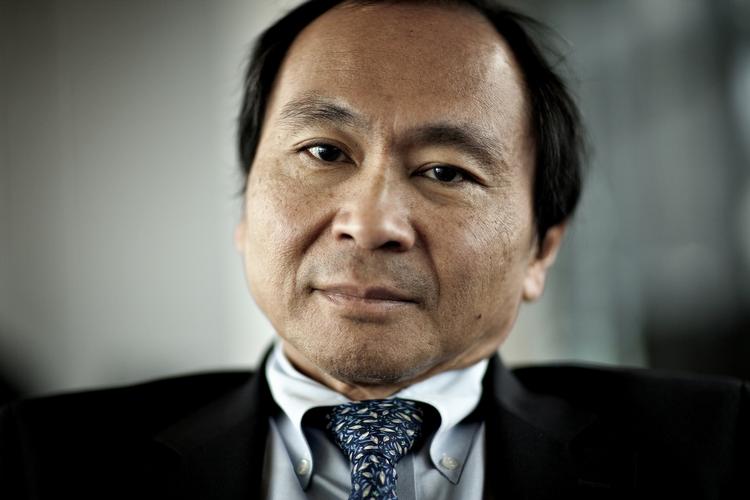 Slut. Ikke med konflikt, væsentlige begivenheder og alt ondt, men med idéernes kamp. Francis Fukuyama fik ret. 