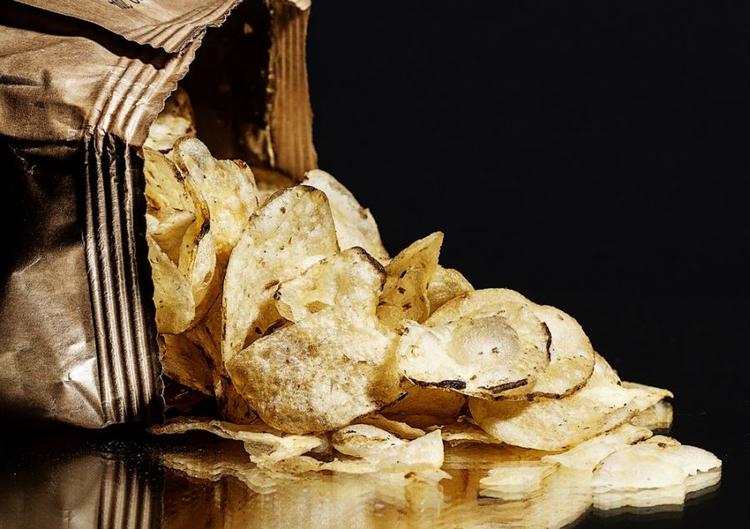 Grove. En større procentdel af de danske supermarkedskæder forhandler nu grove chips med skræl. 