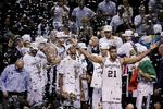 MESTRENE. For femte gang har San Antonio Spurs vundet NBA. 