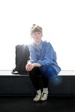 Originalt. Lea Løppenthin kan noget magisk med sproget. PR-foto 