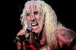Rock. Man er ikke i tvivl om agendaen når 59-årige Dee Snider i front for Twisted Sister folder sig ud. 