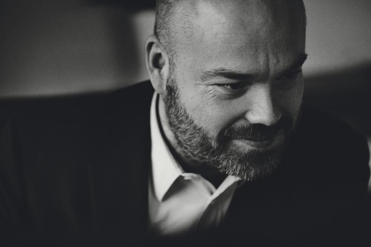 AMBITIØS. Anders Holch Povlsen var ikke tilfreds med tøjkoncernen Bestsellers overskud for 2012/2013. Det var ellers på 1,4 milliarder kroner og 16 procent større end året før. PR-foto 