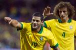 TVIVLSOM. Brasilien har en frygtindgydende angrebstrio. Men trioens stærke mand, Hulk, er tvivlsom til aftenens kamp. 