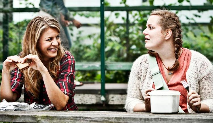 Spin-off. Hjørdis, der spilles af Lise Baastrup, får nu mulighed for at udfolde sine fletninger og sin store forkærlighed for den nordiske mytologi i en såkaldt spin-off serie på fire afsnit, som følger Ritas lidt naive og terrængående kollega. 