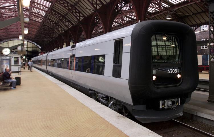 busalternativ. Under den svenske togstrejke har DSB transporteret sine passagerer med busser mellem lufthavnen i Kastrup og Malmø. 