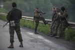 Der har været flere kampe mellem prorussiske separatister og Ukraines militær i den østlige del af landet i de seneste uger. Ukraines regering beskylder Rusland for at støtte oprørerne, men det afviser russerne. 