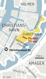 PS Christiania Pusher Street CN 14342.eps