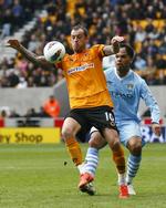 'forbudt'.Joleon Lescott 8th) i kamp mod sin tidligere klub, Wolverhampton. Nu skifter han til ærkerivalerne fra West Bromwich. 