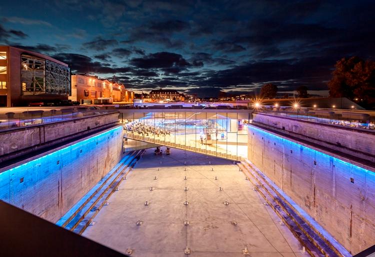 Hæder. I øjeblikket kan man på M/S Museet for Søfart se  særudstillingen 'Da dokken blev vendt - museet bliver til', der fortæller historien om BIGs arkitektoniske greb og dokkens udfordrende transformationsproces fra tørdok til enestående underjordisk museum. 