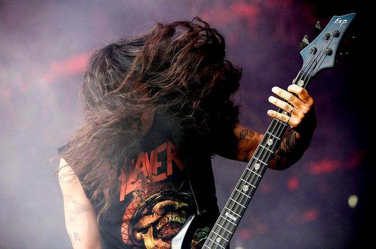 hedt. Da Slayer sidste år besøgte et andet relativt lille klubsted, Vega i København, rev de det midt over. Er Kulturbolaget klar? 