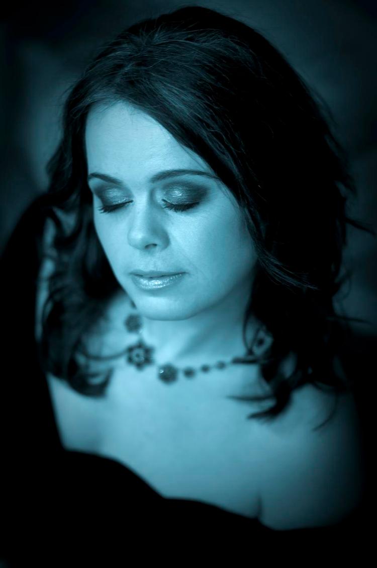 barokspecialist. Svenske Maria Keohane har også været med i opsætninger på Det Kgl Teater og som soloist med Concerto Copenhagen,. 