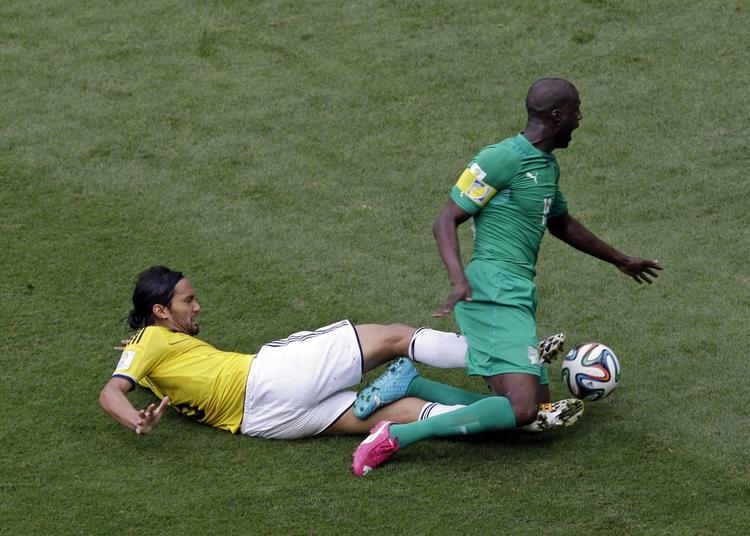 Bror. Det er endnu uvist, om Yaya Toure (i grønt) og storebror Kolo bliver i Brasilien. 