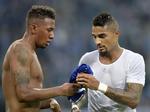 trøjebytte. Brødrene Boateng er igen blevet gode venner efter en krise op til VM i 2010. Det er Kevin-Prince til højre. 