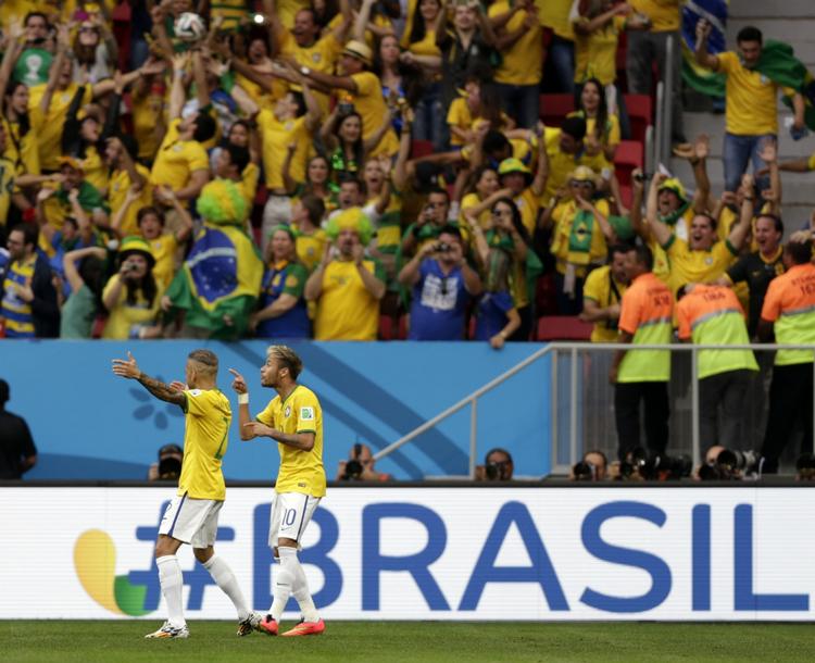 TOPSCORER. Efter to mål mod Kroatien har Neymar nu også scoret to gange mod Cameroun. 