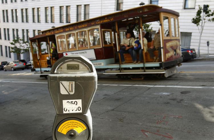PARKERING. San Francisco vil ikke have, at firmaer via mobilapps lader brugerne 'købe' og 'sælge' adgang til ledige p-pladser på byens gader. 