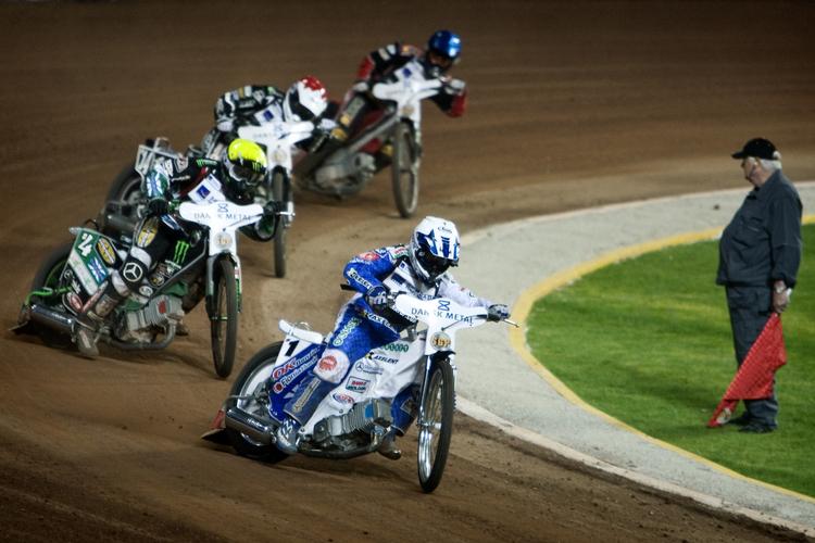 RACE. På lørdag bliver der kørt speedway-grandprix i Parken i København for sidste gang. 