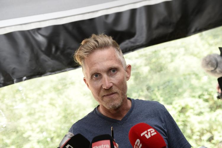 Tiltalt. Egentlig var der navneforbud i sagen om Brian Holm, men da rygterne begyndte at florere, stod den tidligere cykelrytter frem. 