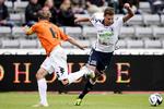 TOPKAMP. Superligaens nedrykkere Viborg og AGF mødes i første runde af pokalturneringen. 