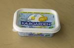 mærkevare. Der er for svag konkurrence på produkter som Arlas Kærgården, mener Konkurrence- og Forbrugerstyrelsen. Her er det en Kærgården fra dengang, pakken indeholdt 250 gram. Det har Arla siden reduceret til 200 gram. 