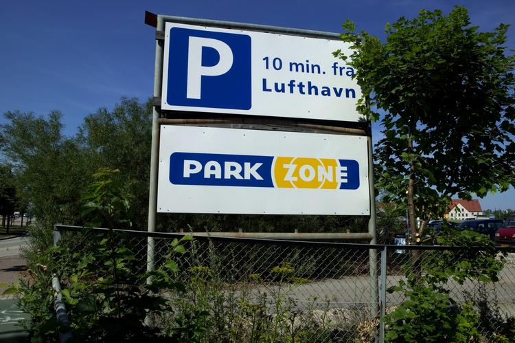 klageadgang. Det er ikke i dag muligt at klage over privat pålagte parkeringsafgifter. Nu vil ministeren have branchen til at oprette et godkendt klagenævn. 