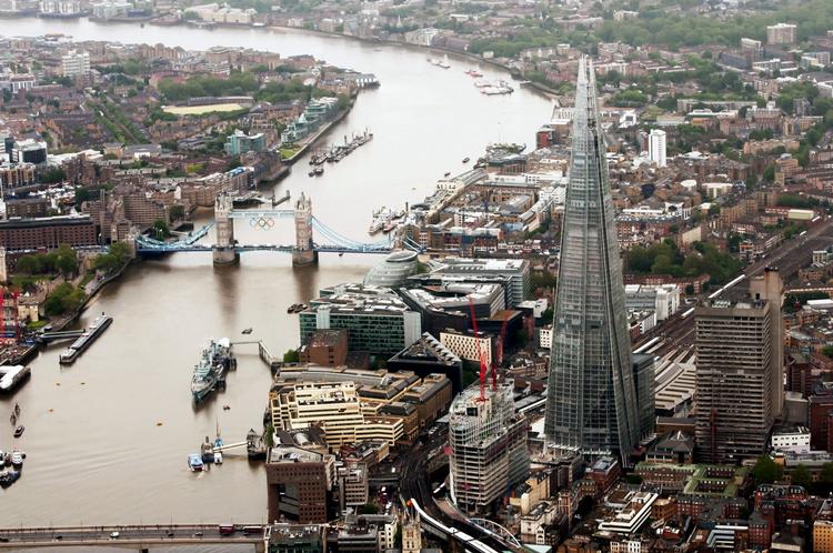 dyrebart. Det bliver sværere og sværere at betale en lejlighed i London. For nogle uger siden kunne Politiken fortælle om en lejlighed, som blev solgt for 1,2 milliarder kroner. 