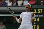 forløsning. Rafael Nadal jubler efter sejren ved Wimbledon over  Lukas Rosol. 
