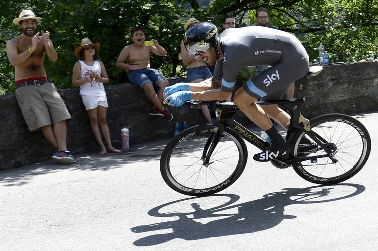Cykling. Bradley Wiggins på første etape under  Tour De Suisse. 