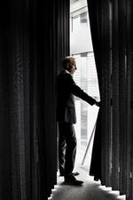 Pål Thore Krosby er administrerende direktør i bladkoncernen Aller, der huser Se og Hør. Ifølge den undersøgelse, som Aller har fået lavet af sig selv, havde en masse medarbejdere kendskab til tys-tys-kilden hos Nets, men ikke direktionen selv. 