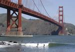 Selvmordsbro. 1.400 mennesker har i årenes løb taget deres eget liv ved at springe ud fra Golden Gate Bridge. 