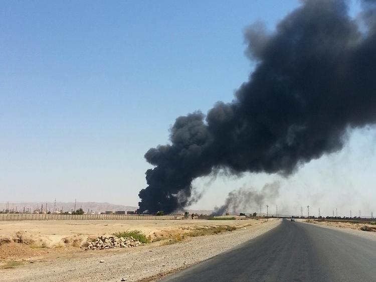 Borgerkrig. Det amerikanske militær er begyndt at bruge væbnede droner i Irak. 
