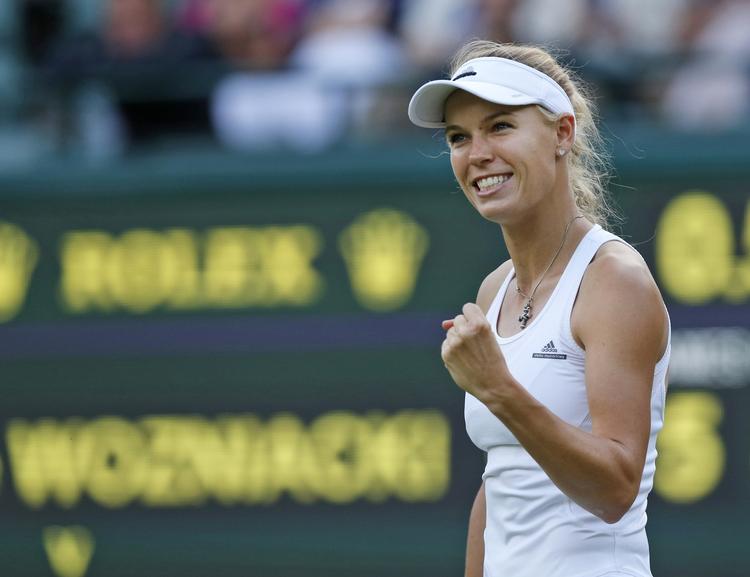 Tangering. Det er fjerde gang i karrieren, Caroline  Wozniacki er blandt de sidste 16 i Wimbledon. Det var hun også i 2009, 2010 og 2011. 