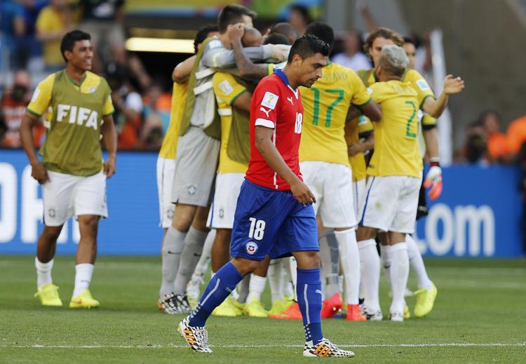 rekord. 389.000 tweets blev der sendt, da Chiles Gonzalo Jaras brændte sit straffespark, så Brasilien gik videre. 