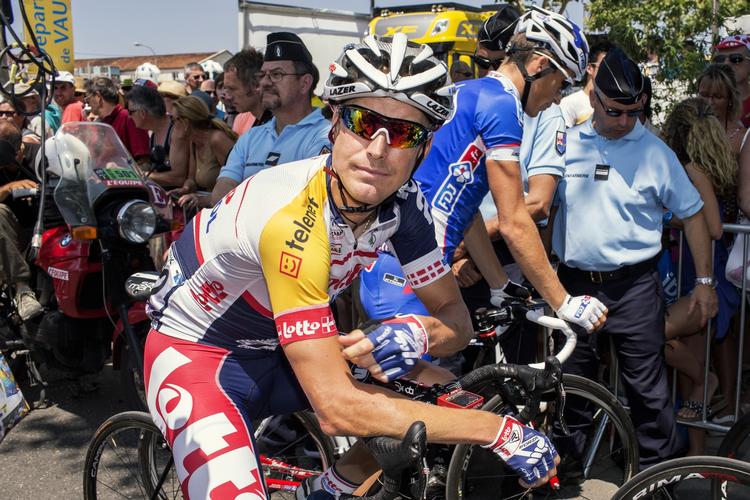 startliste. Lars Bak kommer også i år til at udfylde en sliderrolle hos Lotto-Belisol under Touren. 