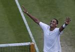 smiley. Nick Kyrgios var selv overrasket over, at han kunne slå Rafael Nadal, men han er lidt skuffet over moderens manglende støtte. 