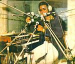 Musikpioner. Næsten ingen ved noget om i dag 70-årige William Onyeabor, men fredag fejres hans musik af det stjernebesatte band Atomic Bomb på Roskilde Festivals Arena-scene. 