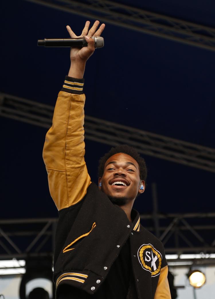 SYG. Først meldte Drake afbud på grund af sygdom. Nu gør Chance The Rapper det samme. 