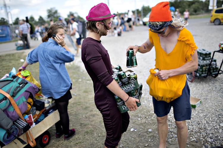 ØL. Træt af bajere? Vi har fundet fem steder der serverer alt fra øko-rosé til lækre cocktails. 