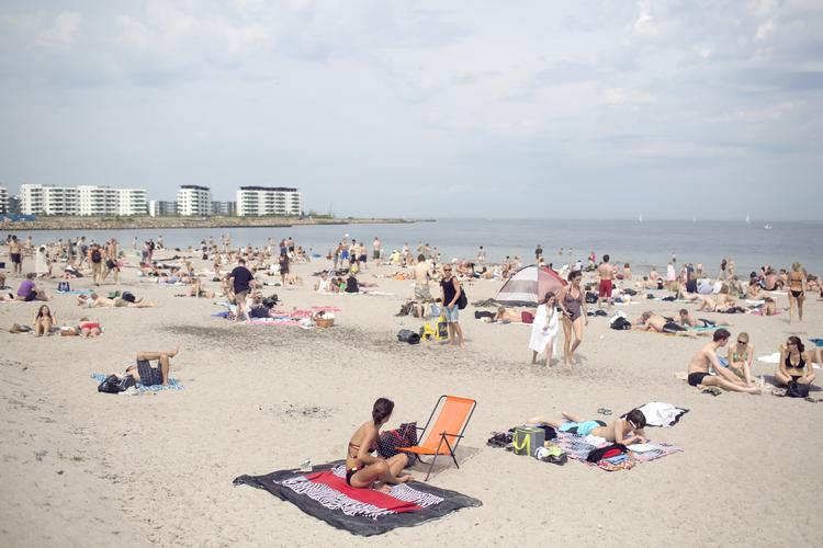 En varm sommerweekend med tørvejr og en hel del sol, lover DMI. 
