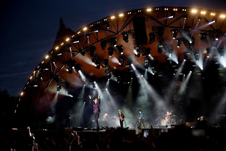 Rolling Stones både startede og sluttede med fyrværkeri 