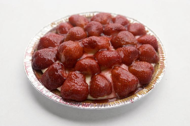 Kedeligt? Jorbærkager kan købes hele året rundt, også selvom bærene ikke er i sæson. Det mener Nyvang er for kedeligt. 