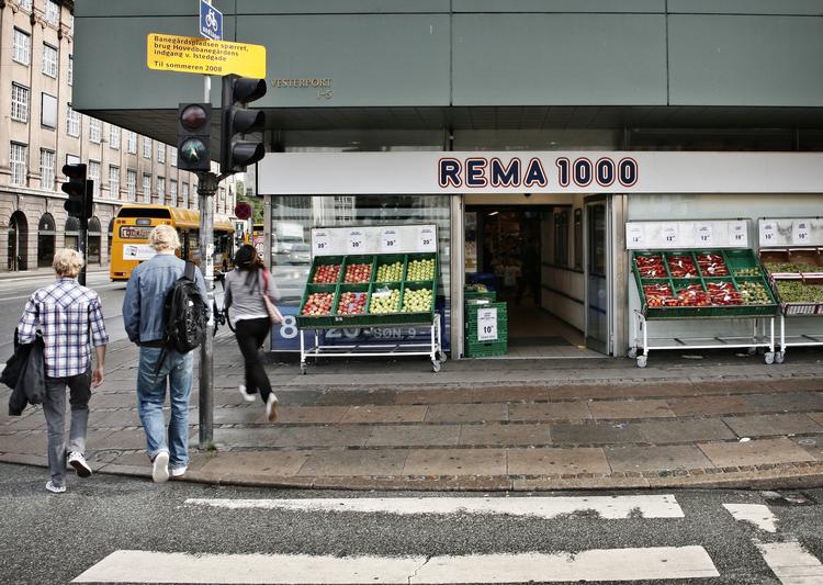 Foregangssupermarked. Rema 1000's politik bliver af WWF omtalt som »verdensklasse«. 