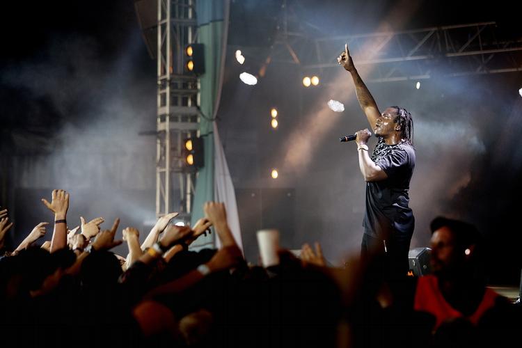 Mantra. 'My Name Is My Name' gentog Terrence Thornton igen og igen under aftenens koncert. 